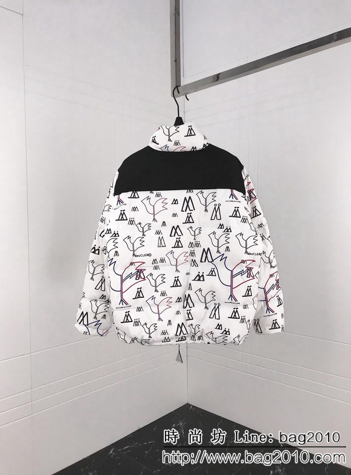 MONCLER蒙口 官網同步 18新款秋冬 全身印花新logo羽絨服 情侶款 ydi1569